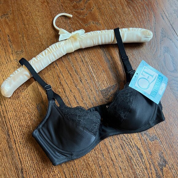 NWT Q – T  Intimates Lace Underwire Demi Everyday Bra 34C Black - Picture 5 of 11